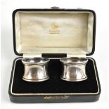 SIDNEY & CO; a pair of George V hallmarked silver napkin rings, Birmingham 1924, approx 0.71ozt/