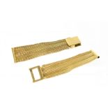 An 18ct yellow gold mesh watch strap (af), approx 29.4g.