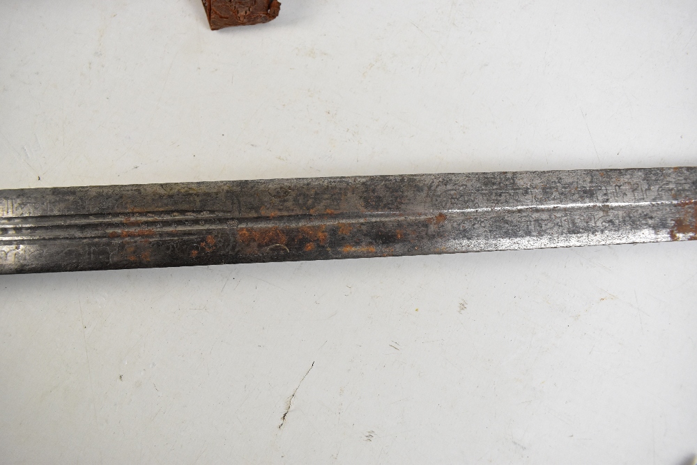 A Sudanese kaskara, the fullered blade with engraved Arabic script to both sides, length of blade - Image 3 of 6