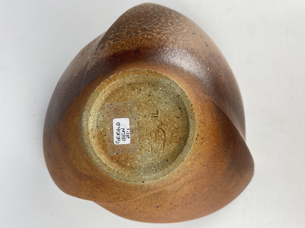 GERALD BEN; a triangular wood fired stoneware bowl, incised signature, diameter 20cm. Provenance: - Image 6 of 6