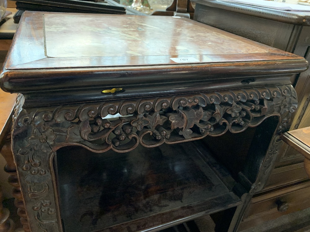 A 19th century Chinese rosewood table with inset marble top above carved and pierced floral - Image 7 of 8