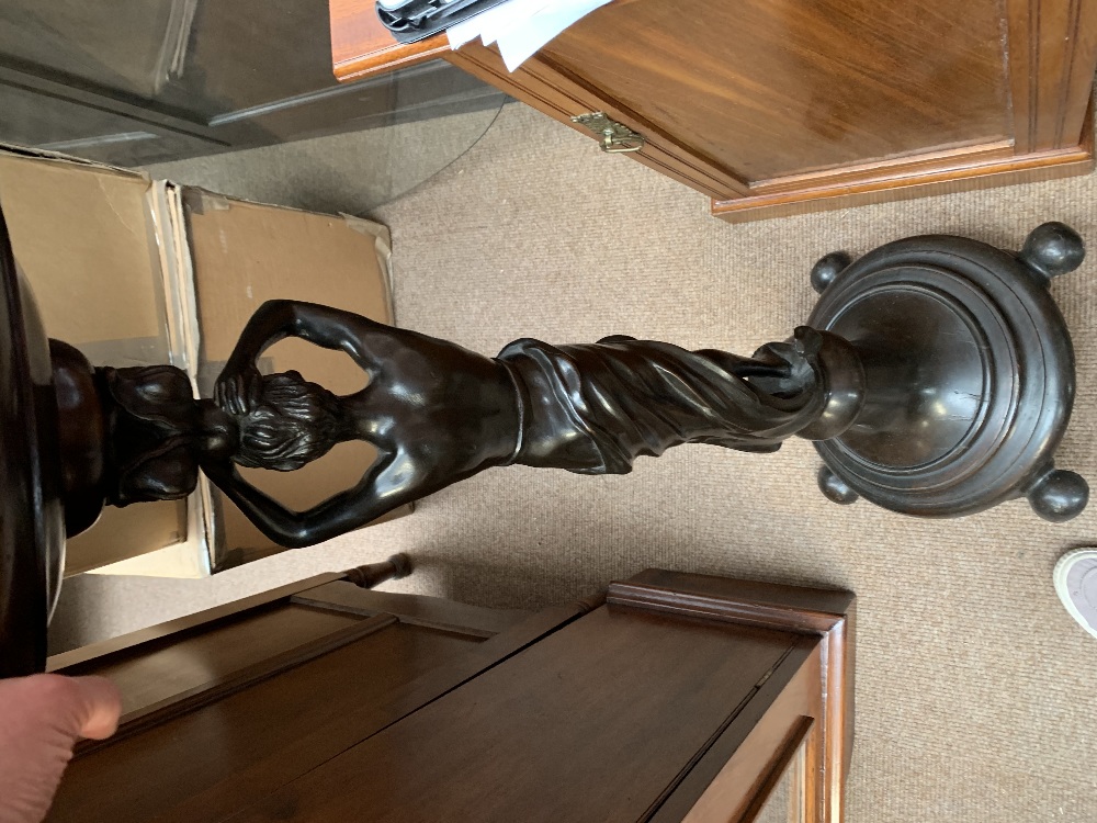 A stained and carved oak figural jardiniere stand modelled as a semi-nude figure supporting the - Image 3 of 5