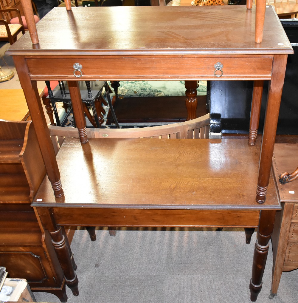 GILLOW & CO OF LANCASTER; an Aesthetic Movement oak and pine side table with single frieze drawer