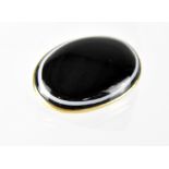 A 19th century large oval banded agate brooch set in 18ct gold,