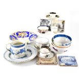 A quantity of late 18th/early 19th century ceramics to include a blue and white bowl in the