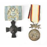 A Bavarian King Ludwig Cross and a Lippe 1915 War Merit Medal (2).