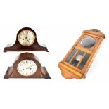 An early/mid-20th century mahogany-cased Napoleon hat clock,