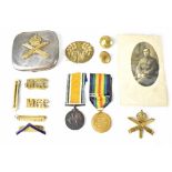 A WWI medal pair for Private C.E. Finch MGC no.