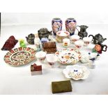 A collection of assorted ceramics, including Royal Crown Derby 1128 pattern cabinet plate, Royal