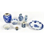 A collection of 18th century and later Chinese blue and white including teacup with floral detail