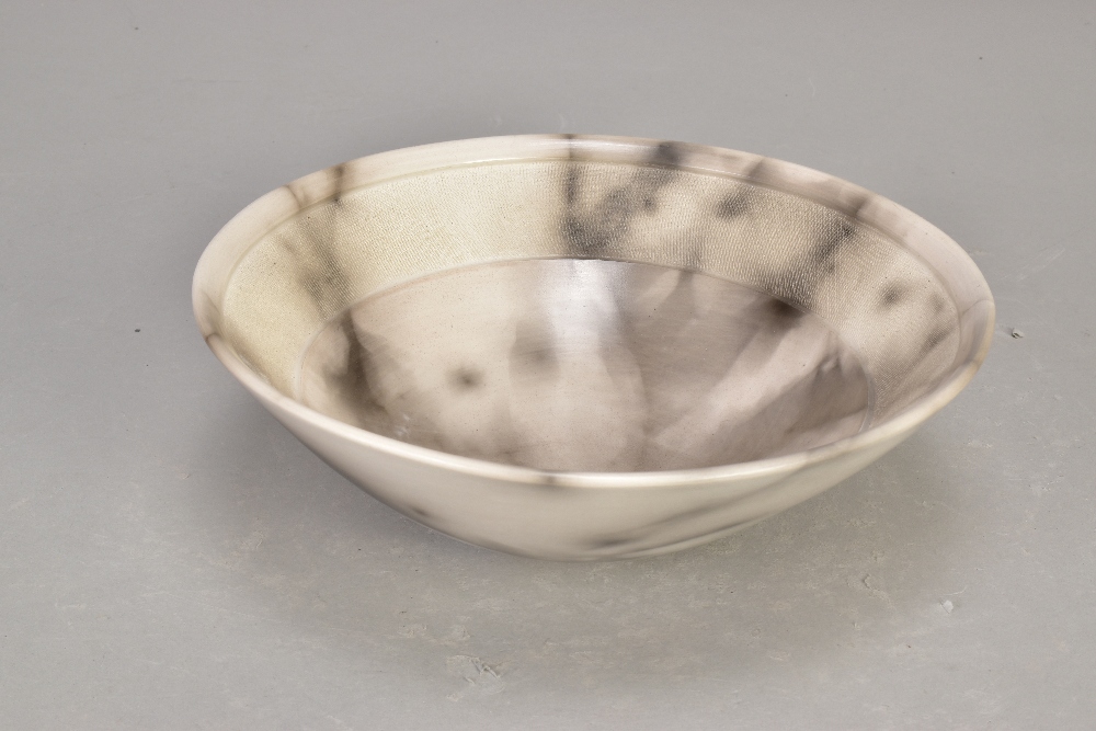 ANTONIA SALMON (born 1959); a smoke fired stoneware bowl, burnished with incised decoration, incised - Image 2 of 6