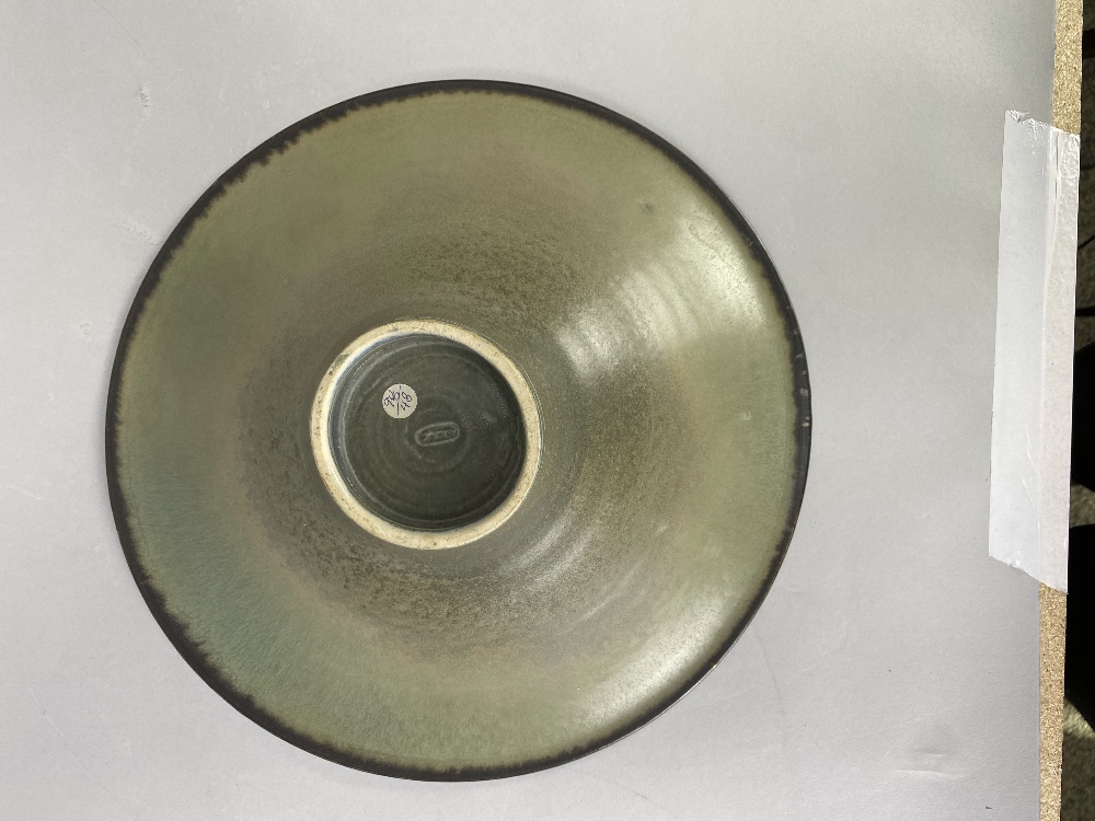 ABDO NAGI (1941-2001); a stoneware pedestal bowl covered in mottled green glaze with bronze rim, - Image 5 of 6