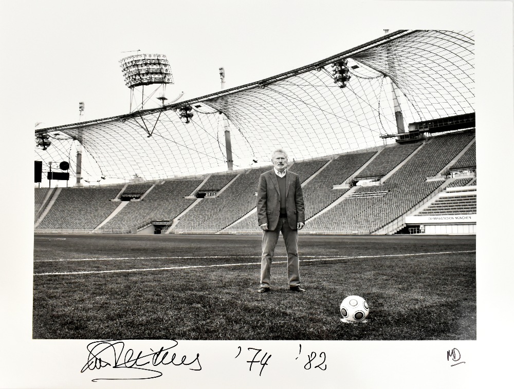 MICHAEL DONALD; a rare collection of 34 photographic prints, 'Brazil to Brazil', each signed by - Image 48 of 74