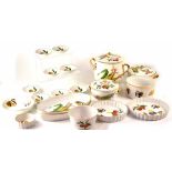 Worcester 'Evesham' pattern tableware to include shell dishes, oval serving dishes, lidded tureens,