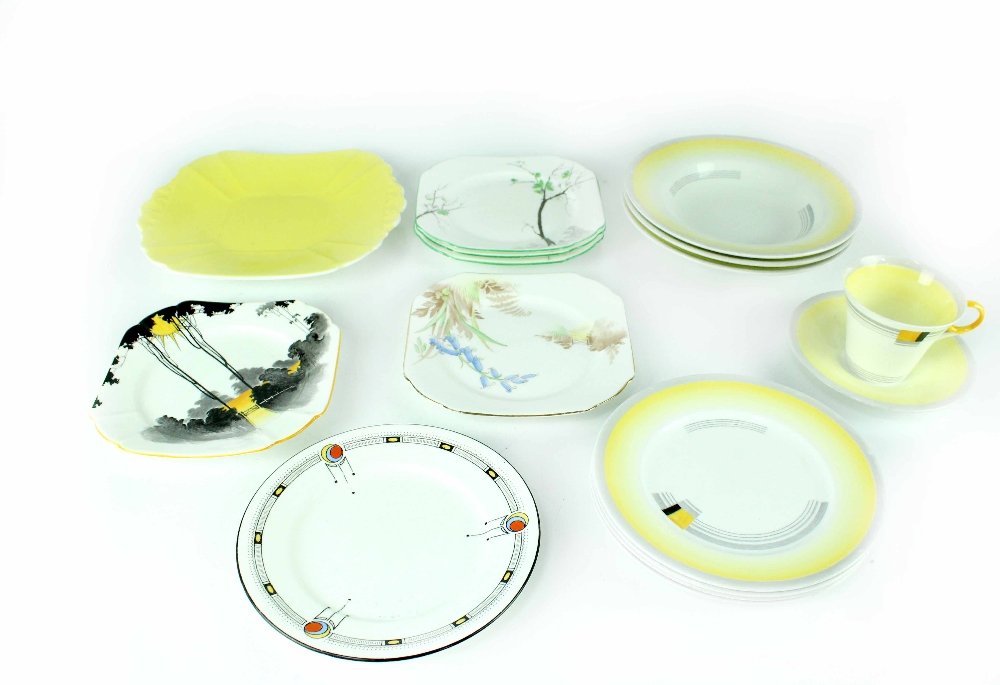 A mixed collection of Shelley Art Deco ceramics to include 'Bands and Lines',