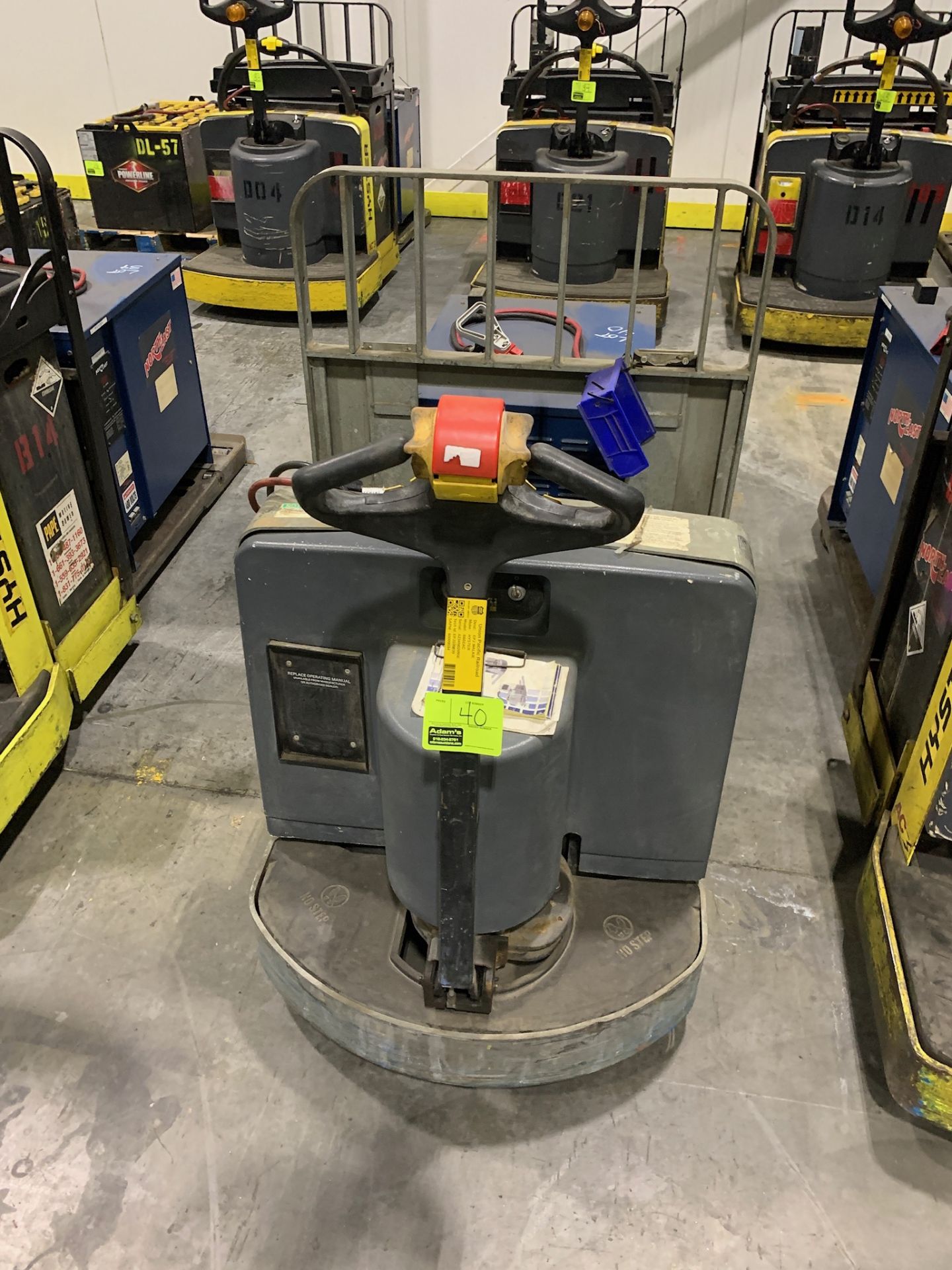 Hyster pallet jack with batter and charger; 2740 HOURS