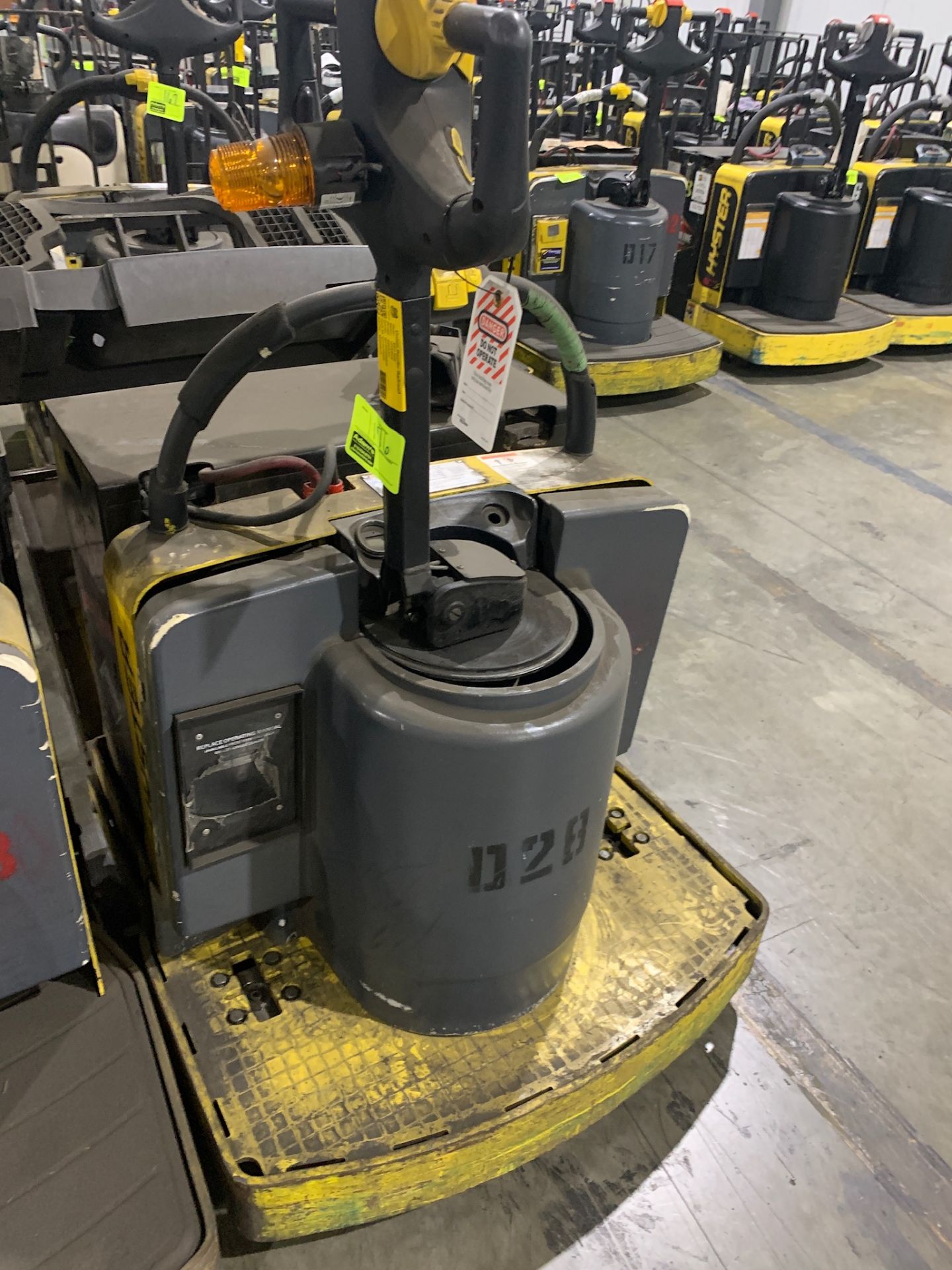 Hyster pallet jack