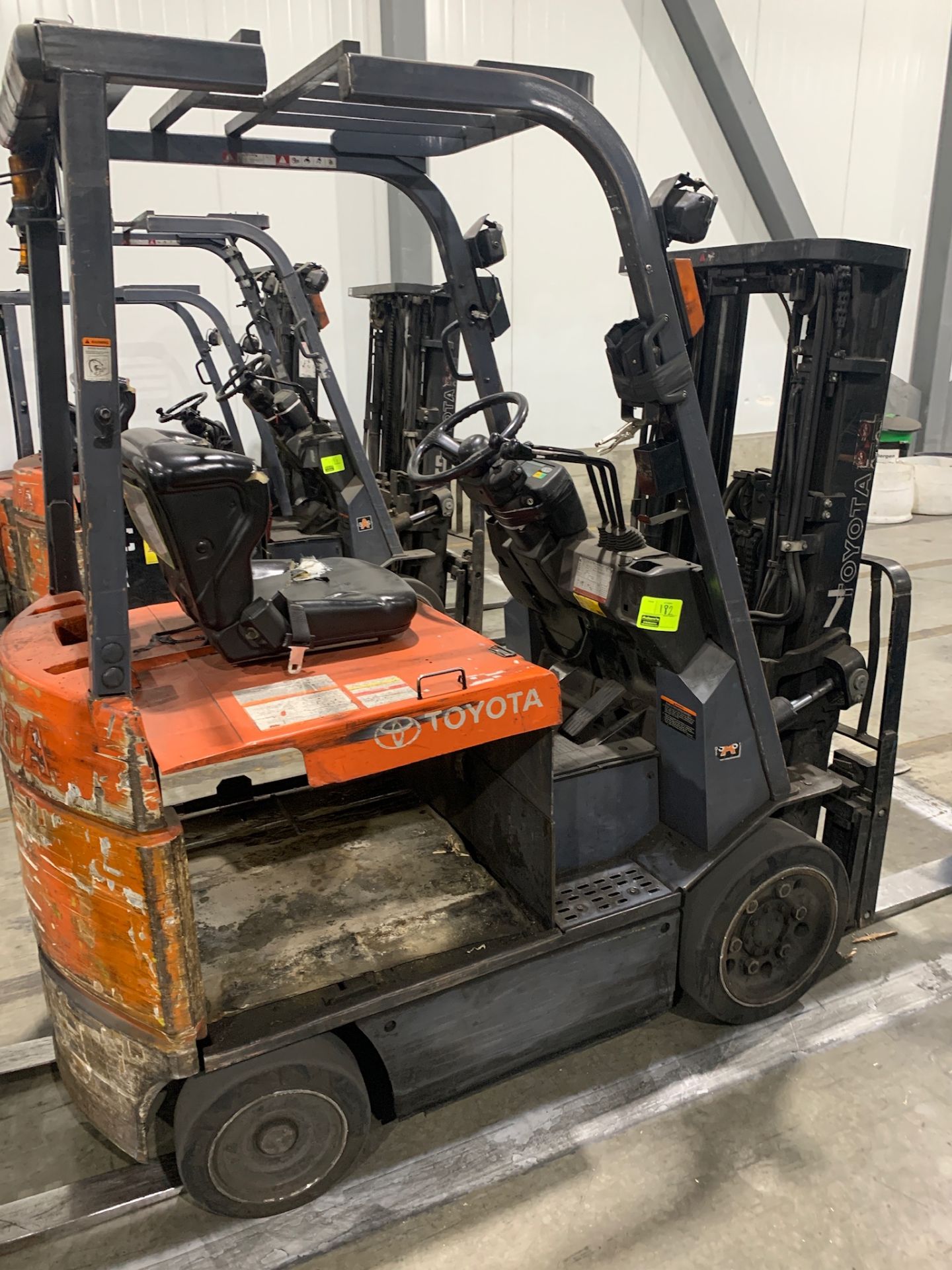 Toyota Electric forklift side shifter