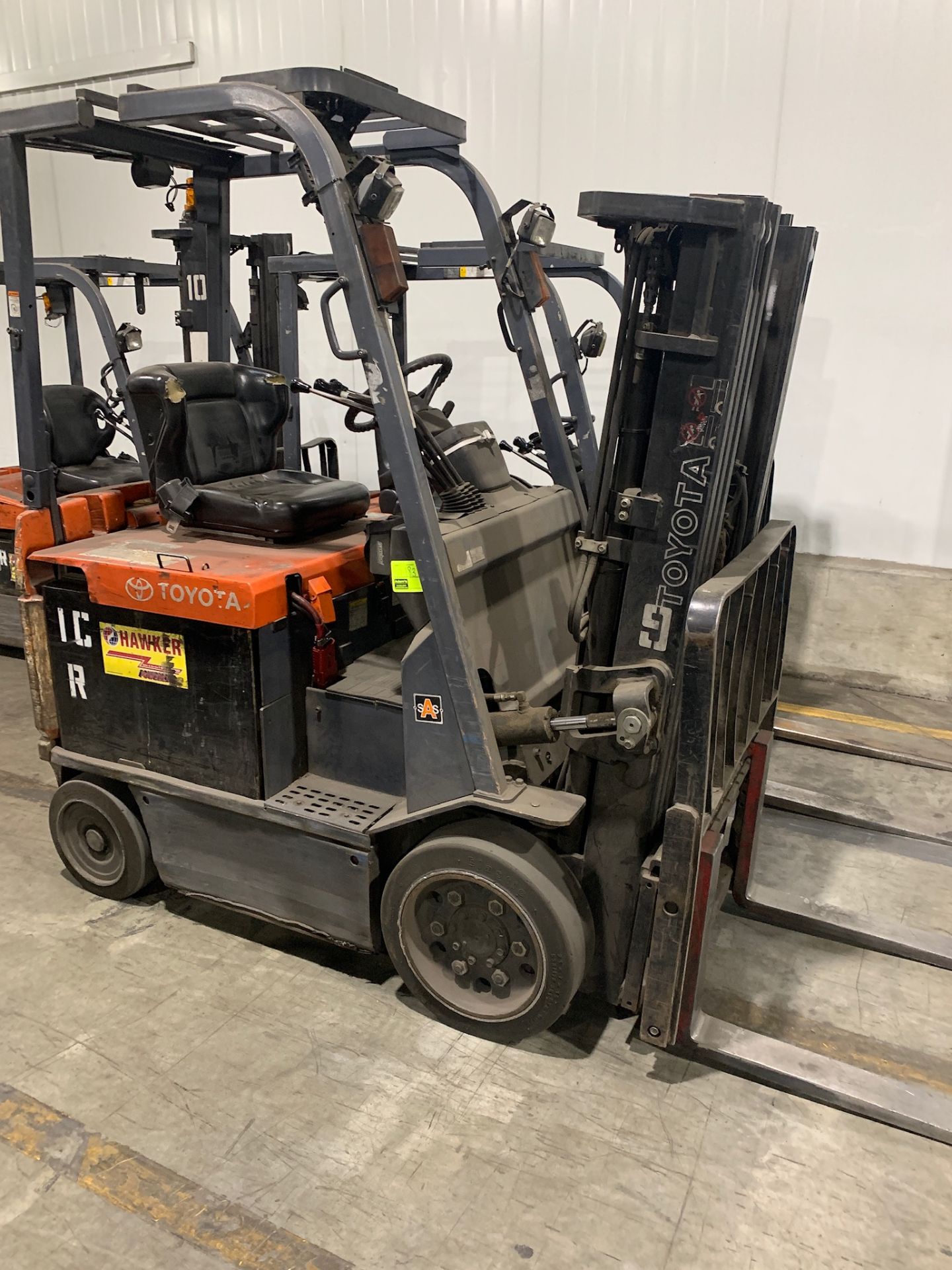 Toyota Electric forklift side shifter