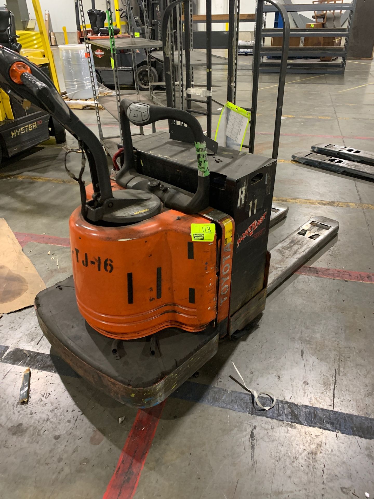 Toyota pallet jack