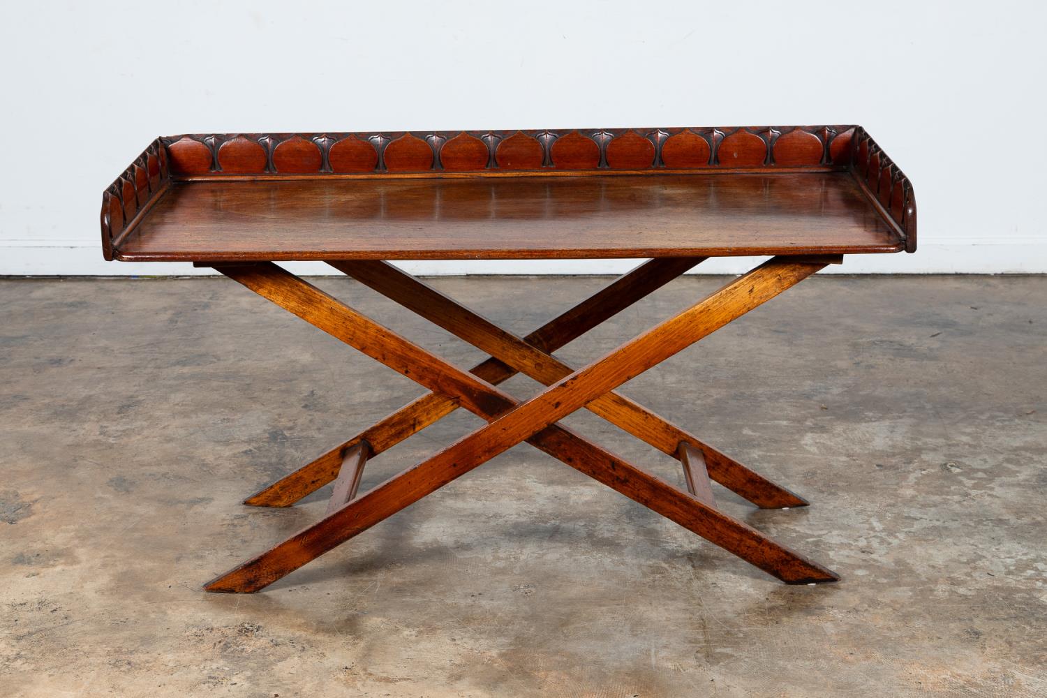 19TH C. GEORGIAN STYLE MAHOGANY TRAY ON STAND - Image 2 of 5