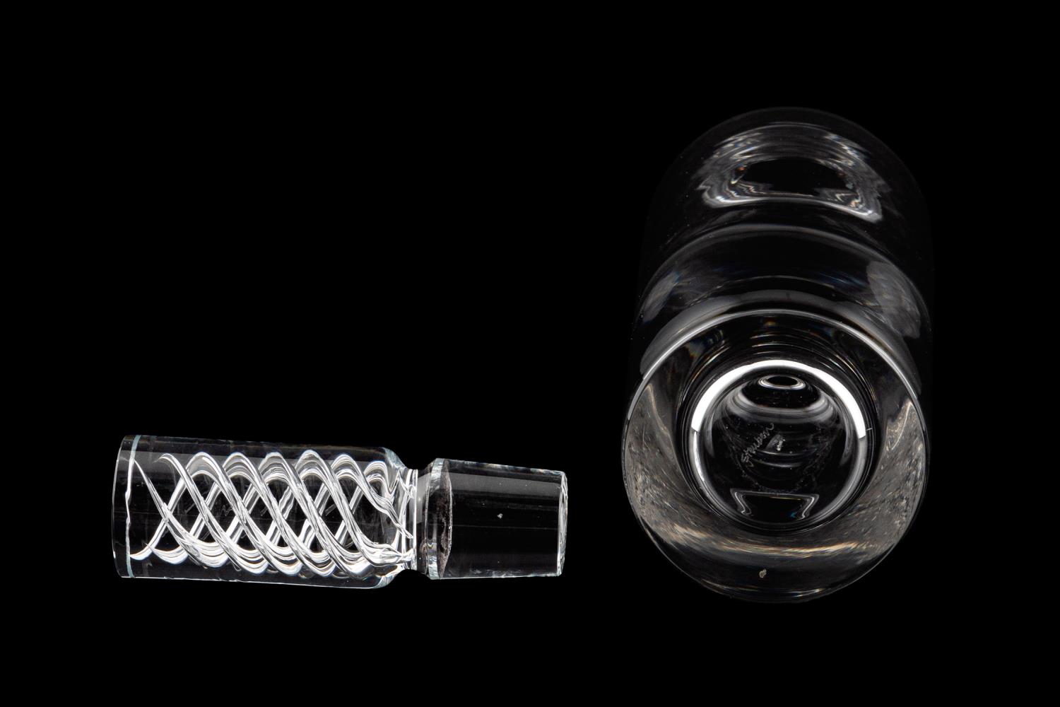 STEUBEN CRYSTAL DECANTER WITH AIR TWIST STOPPER - Image 4 of 5