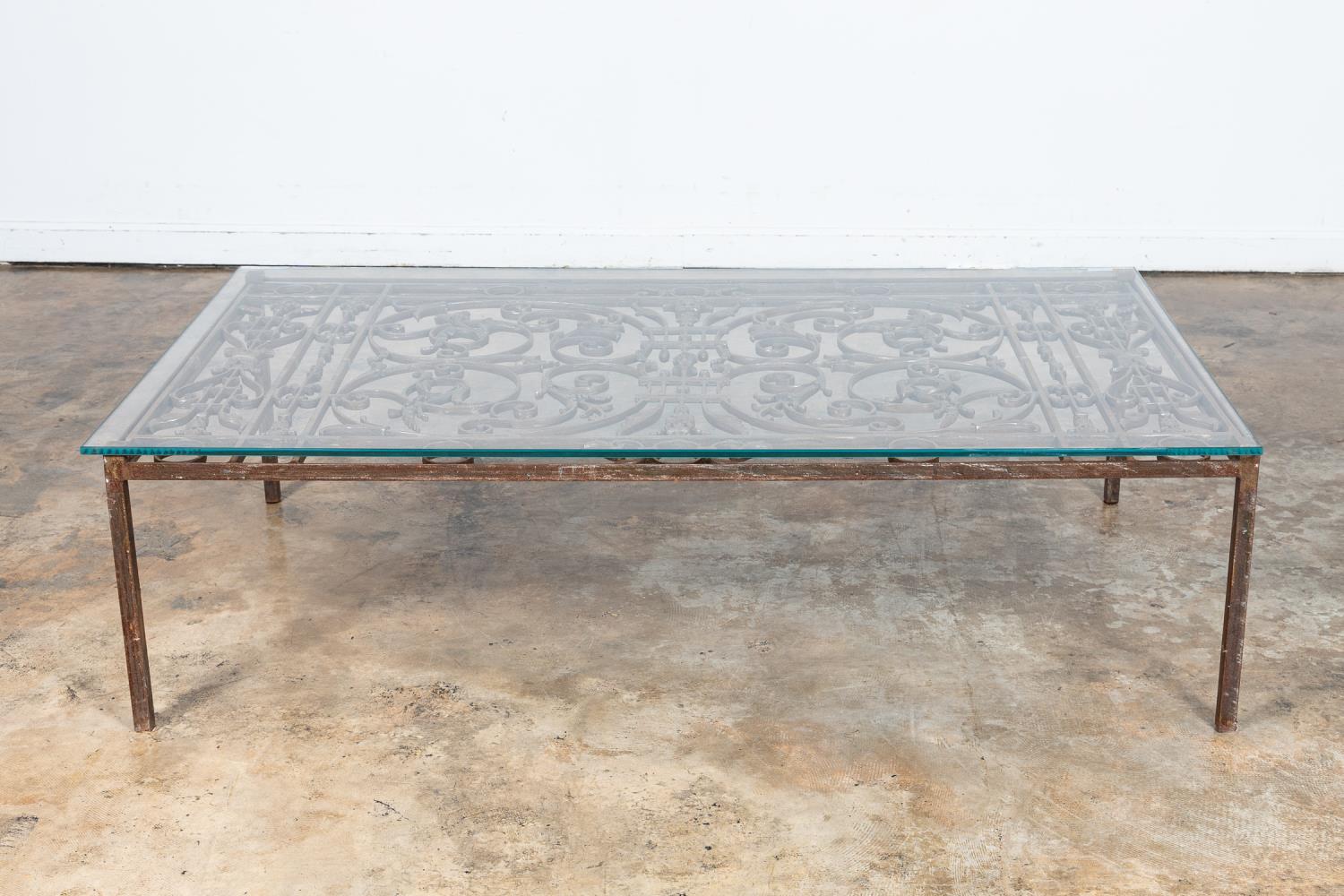 WROUGHT IRON ARCHITECTURAL FRAGMENT COFFEE TABLE - Image 2 of 4