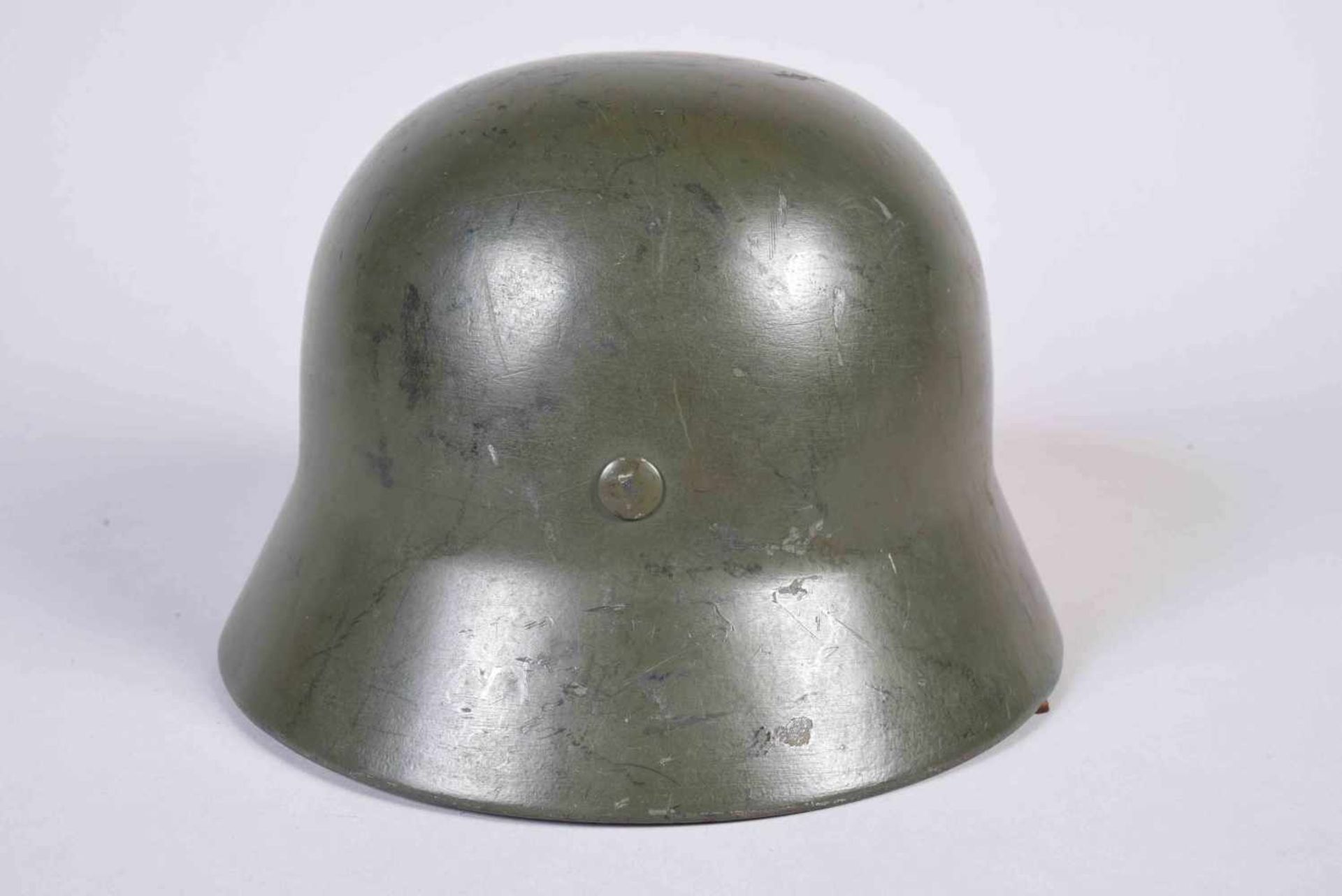 Casque Allemand Modèle 35 de l’armée de terre (HEER) fabricant Eisen Hütten Werke ET 64 ; N° de - Bild 3 aus 8