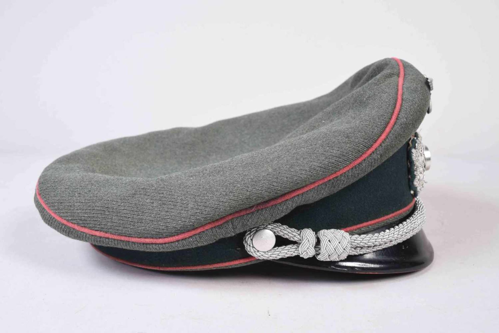 Schirmmütze d’officier de Panzer, en drap feldgrau, bandeau vert foncé, liseré rose, aigle - Bild 4 aus 6