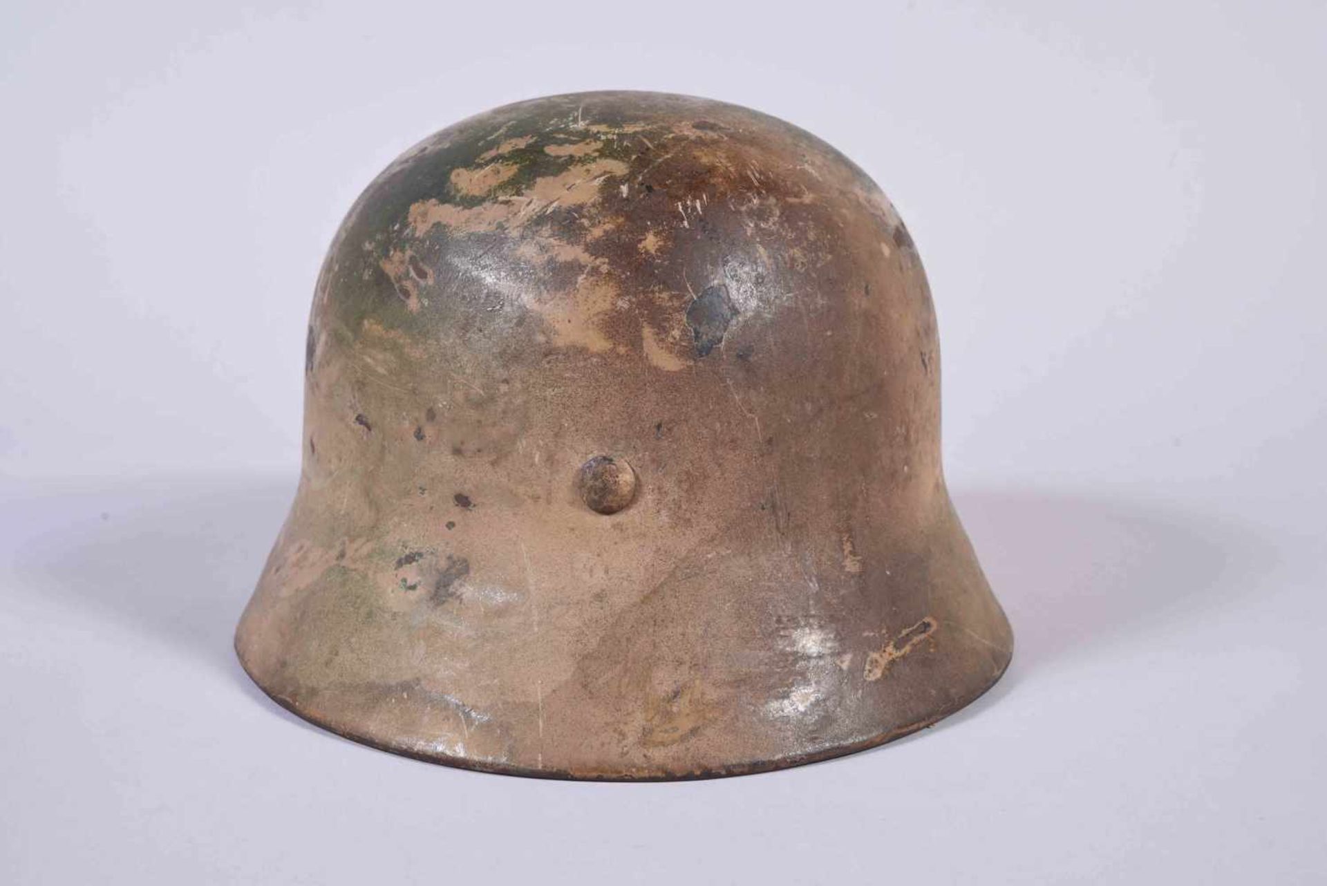 Casque Allemand Modèle 35 armée de Terre (HEER). Fabriquant ET 62-284. Peinture Feldgrau recouvert - Bild 3 aus 7