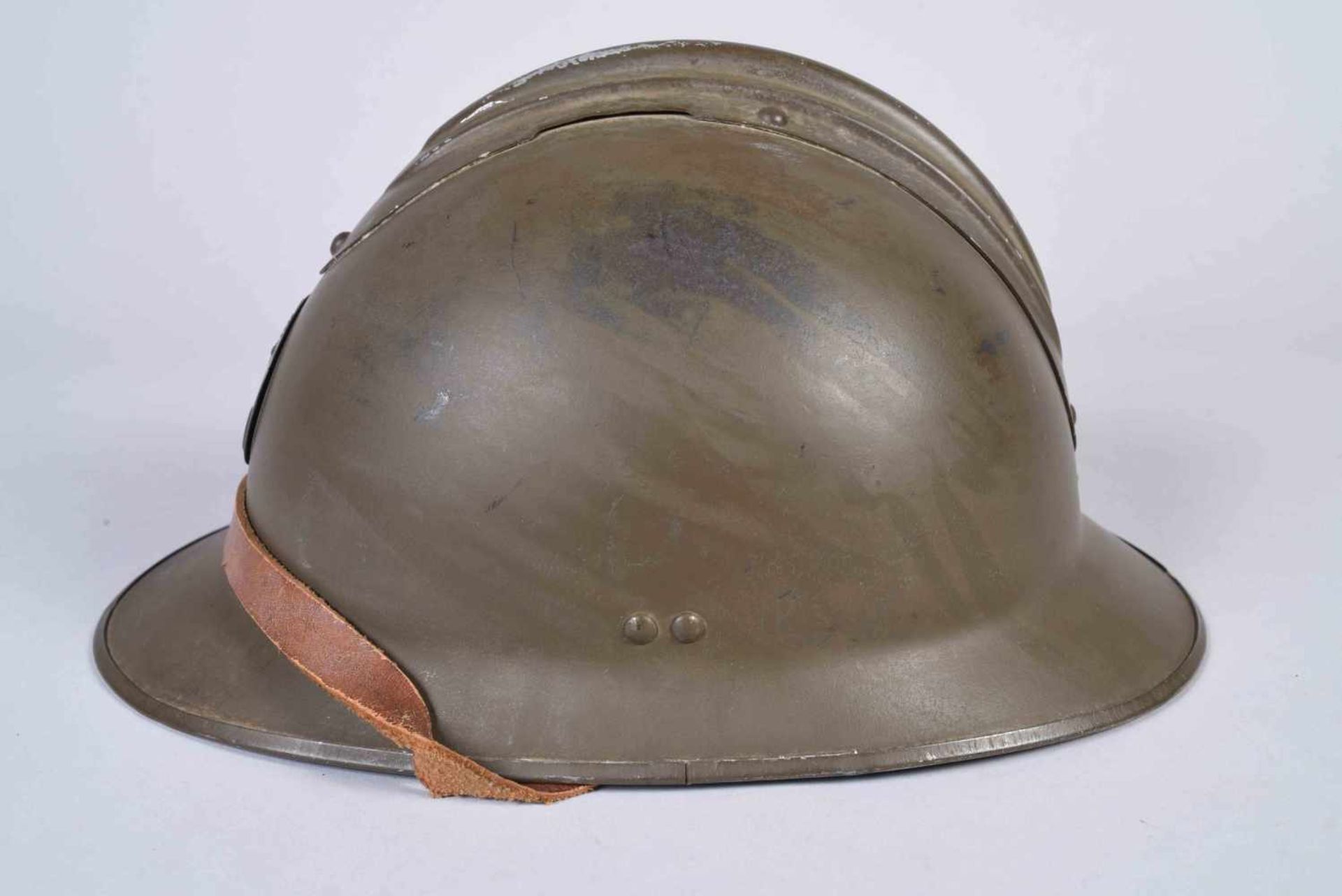 Casque Adrian modèle 26. Attribut de la coloniale Modèle 37. Fabricant DUCELLIER 1938. Peinture kaki - Bild 3 aus 8