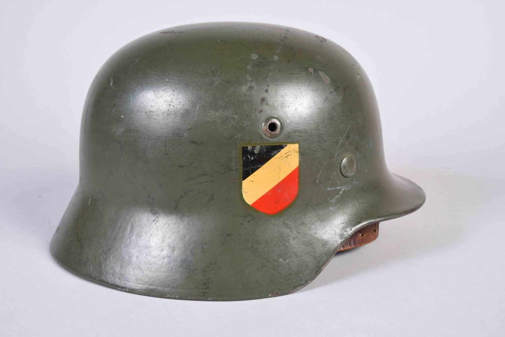 Casque Allemand Modèle 35 de l’armée de terre (HEER) fabricant Eisen Hütten Werke ET 64 ; N° de - Bild 4 aus 8