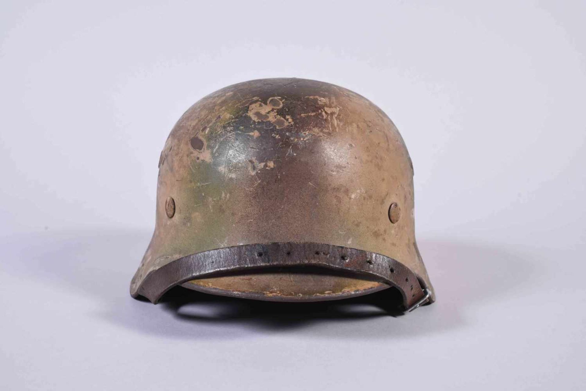 Casque Allemand Modèle 35 armée de Terre (HEER). Fabriquant ET 62-284. Peinture Feldgrau recouvert