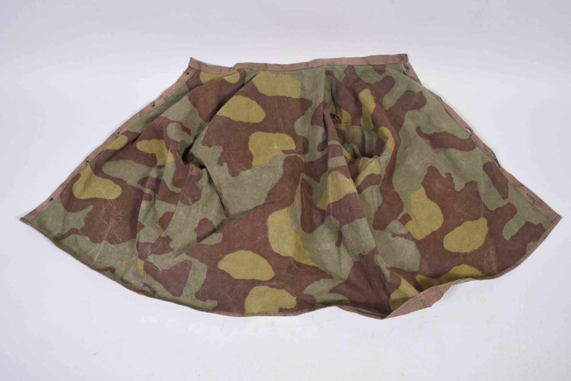 FR- Bluse ou chemisette réalisée en toile de tente camouflée italienne, assemblée du côté non - Bild 4 aus 4