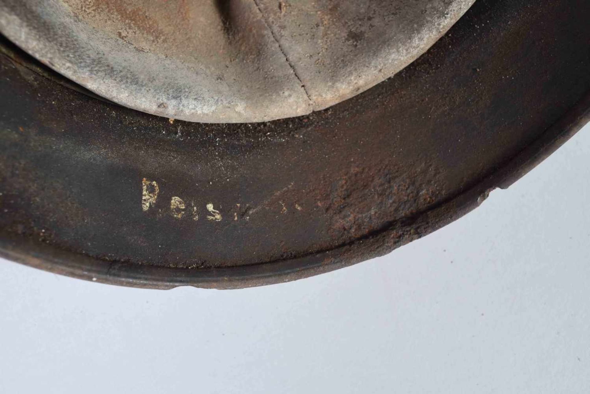 Casque Allemand Modèle 40 armée de Terre (HEER). Fabriquant Q64 le n° de série n’est pas visible. - Image 7 of 8