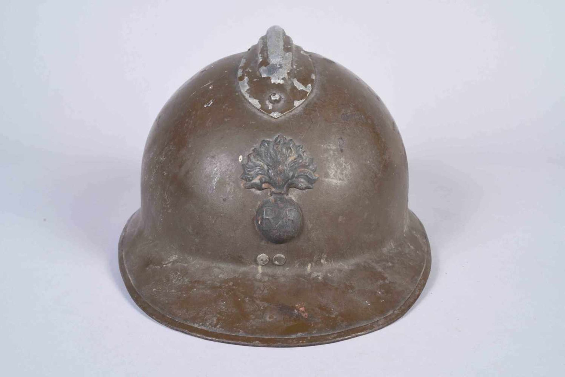 Casque Adrian modèle 26 attribut d’infanterie modèle 15. Fabriquant Japy Coque C. Peinture d’usine