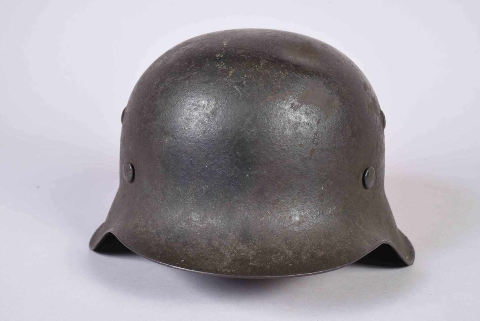 Casque Allemand modèle 42 de l’armée de terre (HEER) sans insigne. Peinture Feldgrau d’usine HKP 64-