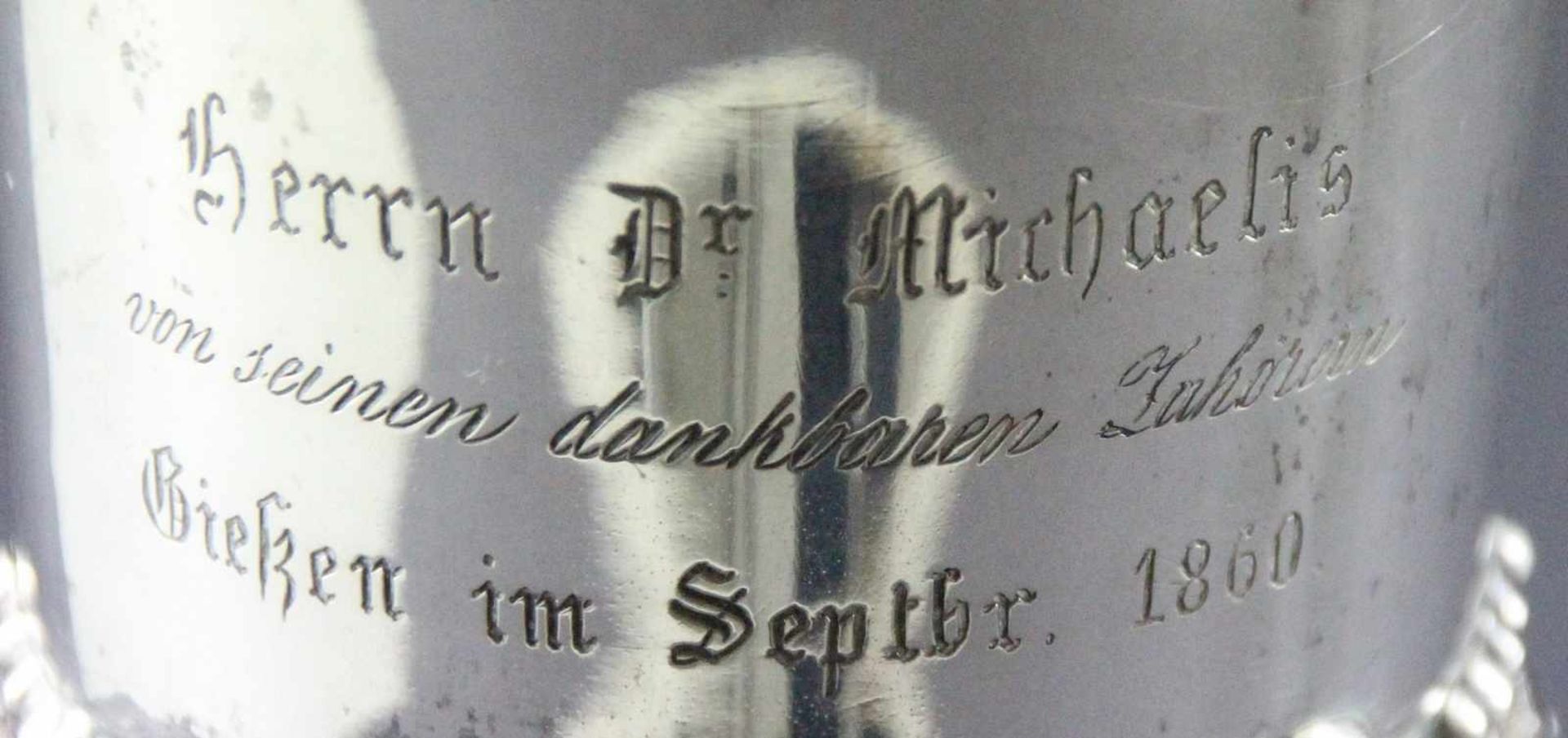 Prunk-Deckelpokal, 13 lötiges Silber, deutsch, 19. Jhd., Gesamtgewicht: 470 gr., Auf Glockenfuß - Bild 2 aus 3