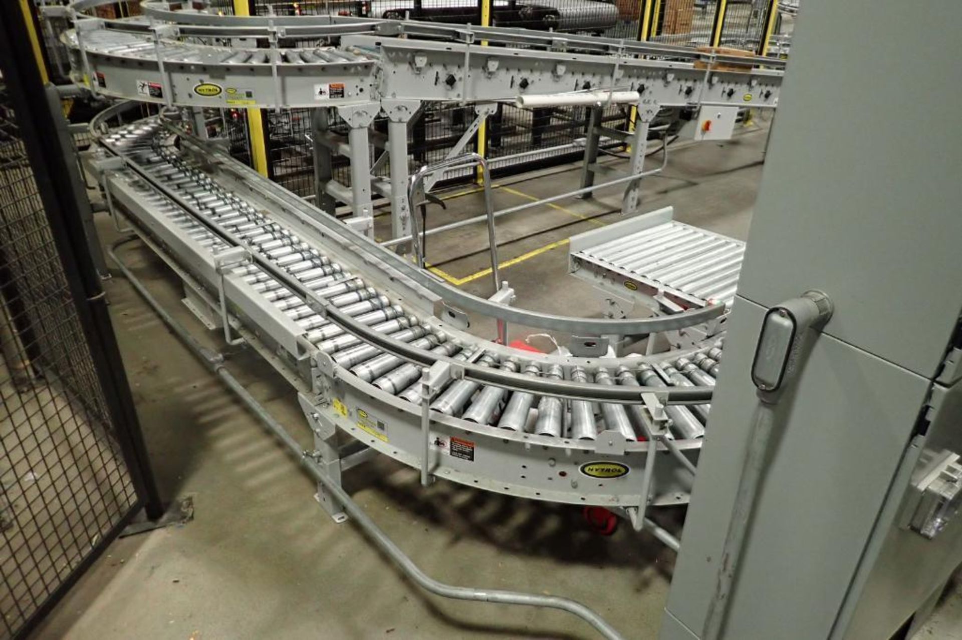 35 ft. long power roller case conveyor - Image 4 of 12