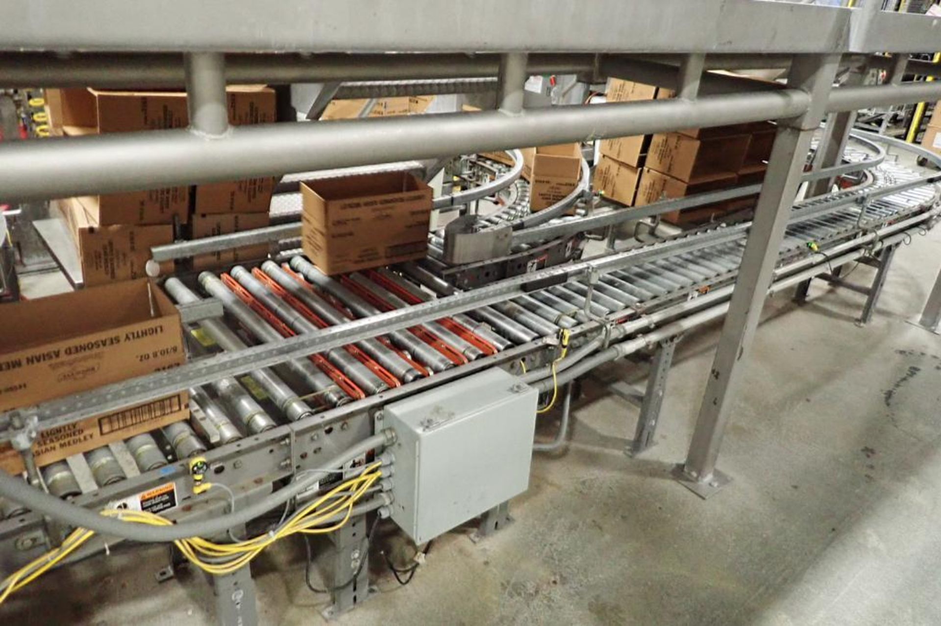 powered roller case conveyor - Image 7 of 18