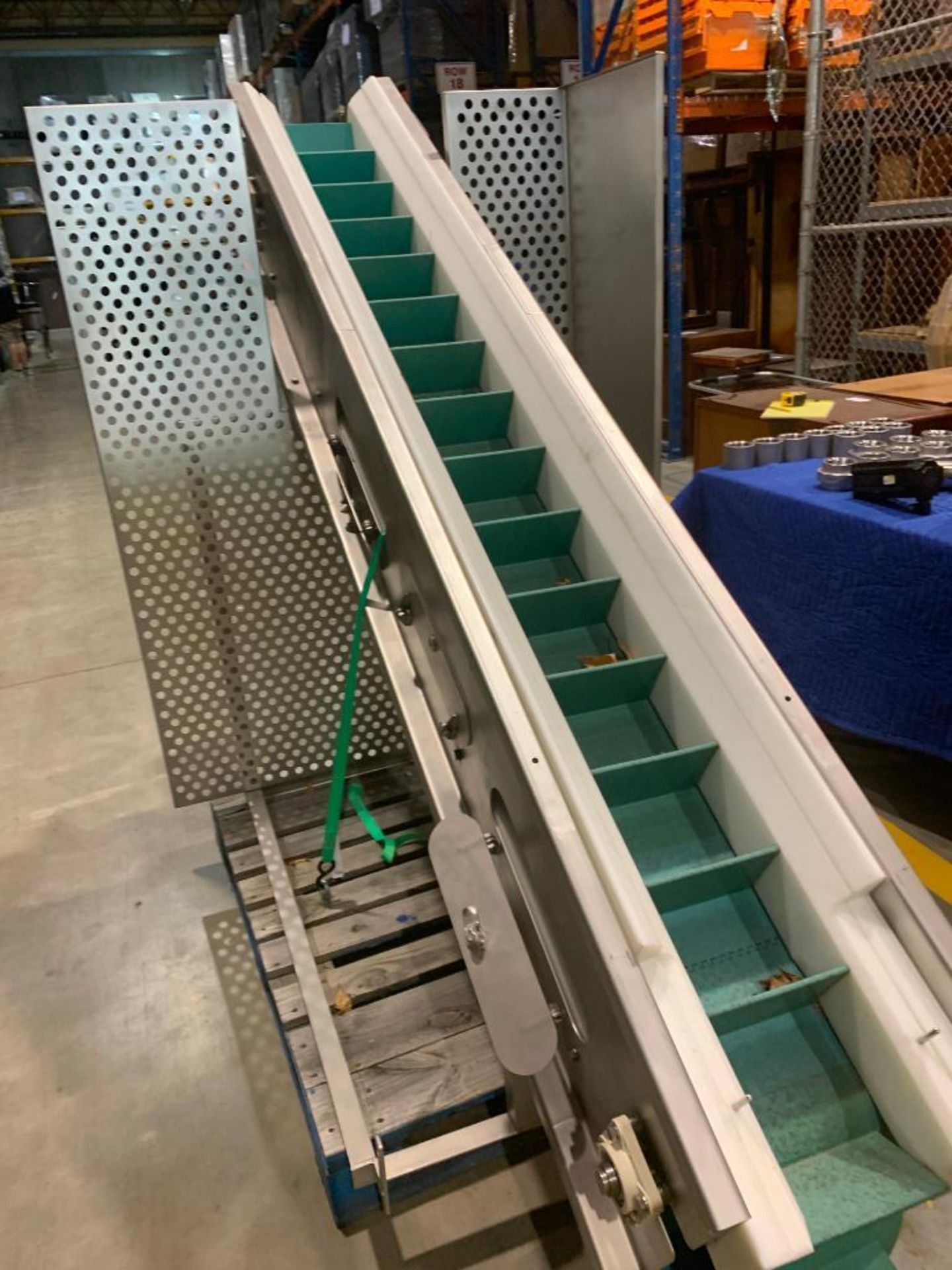 stainless steel incline conveyor
