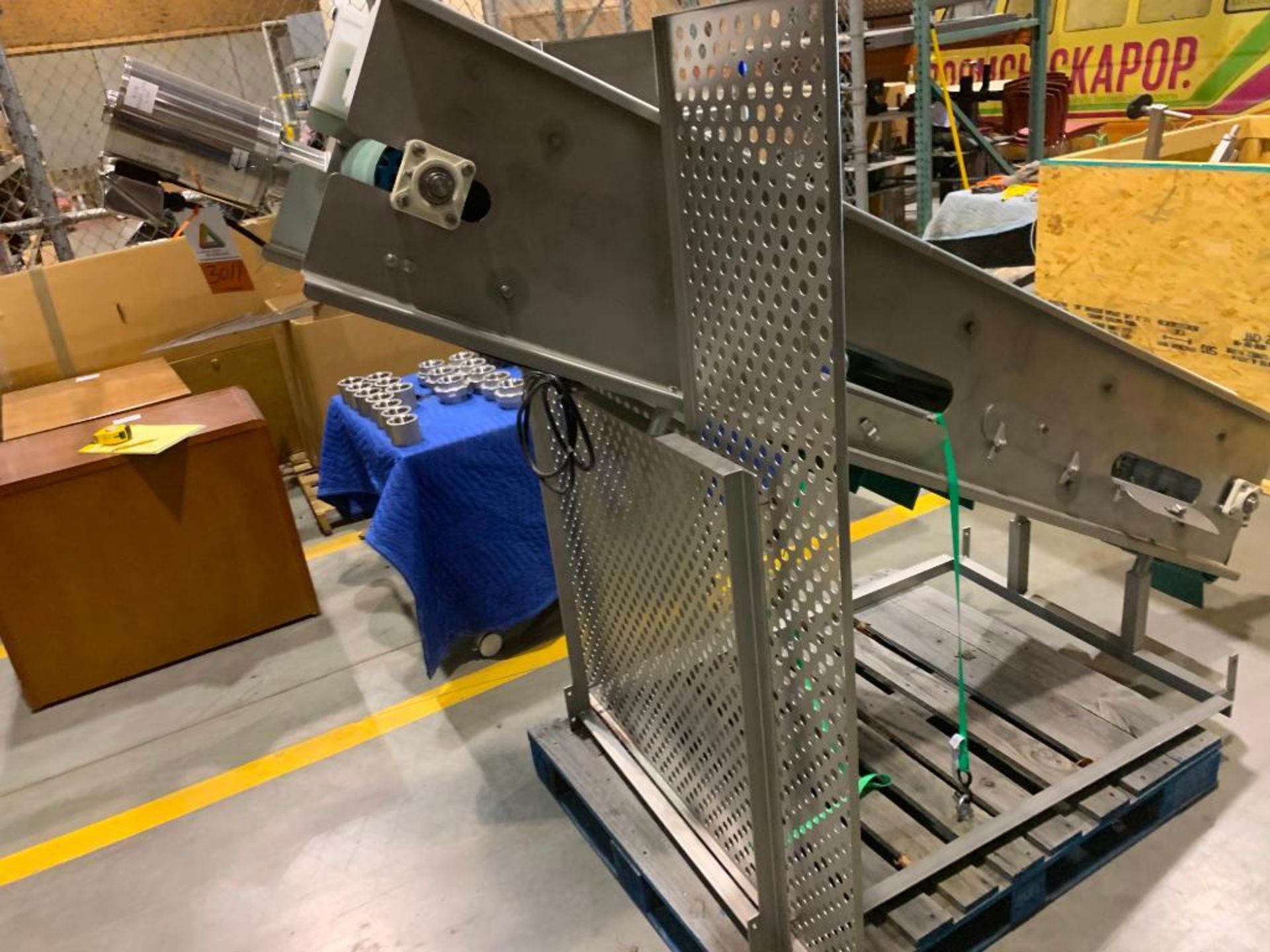 stainless steel incline conveyor - Image 2 of 18