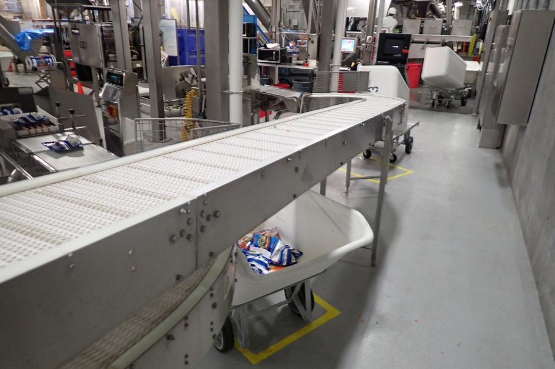 60 ft. long belt conveyor - Image 9 of 12