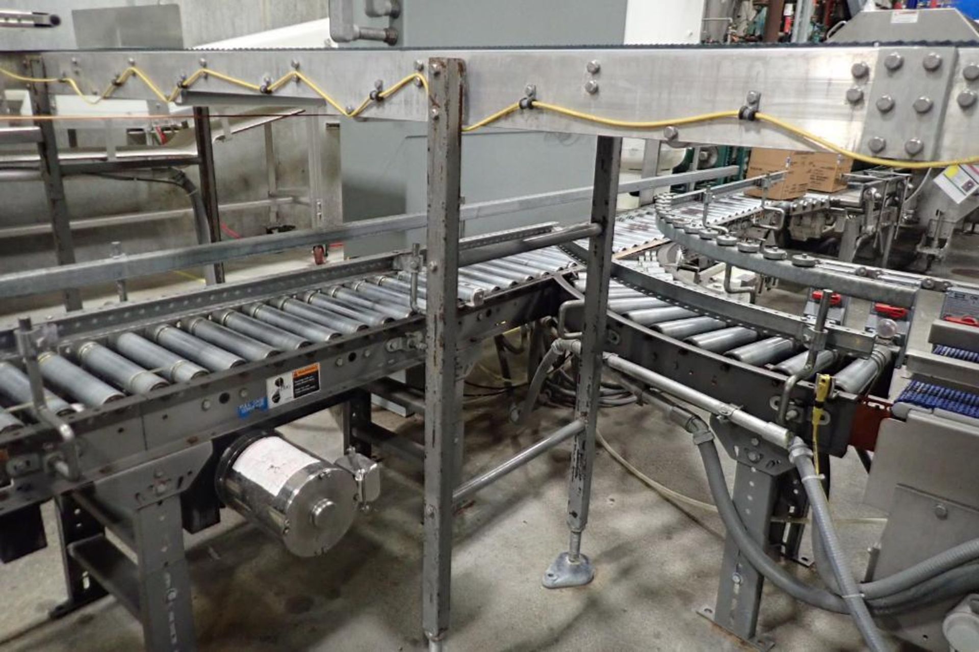 25 ft. power roller case conveyor - Image 6 of 11