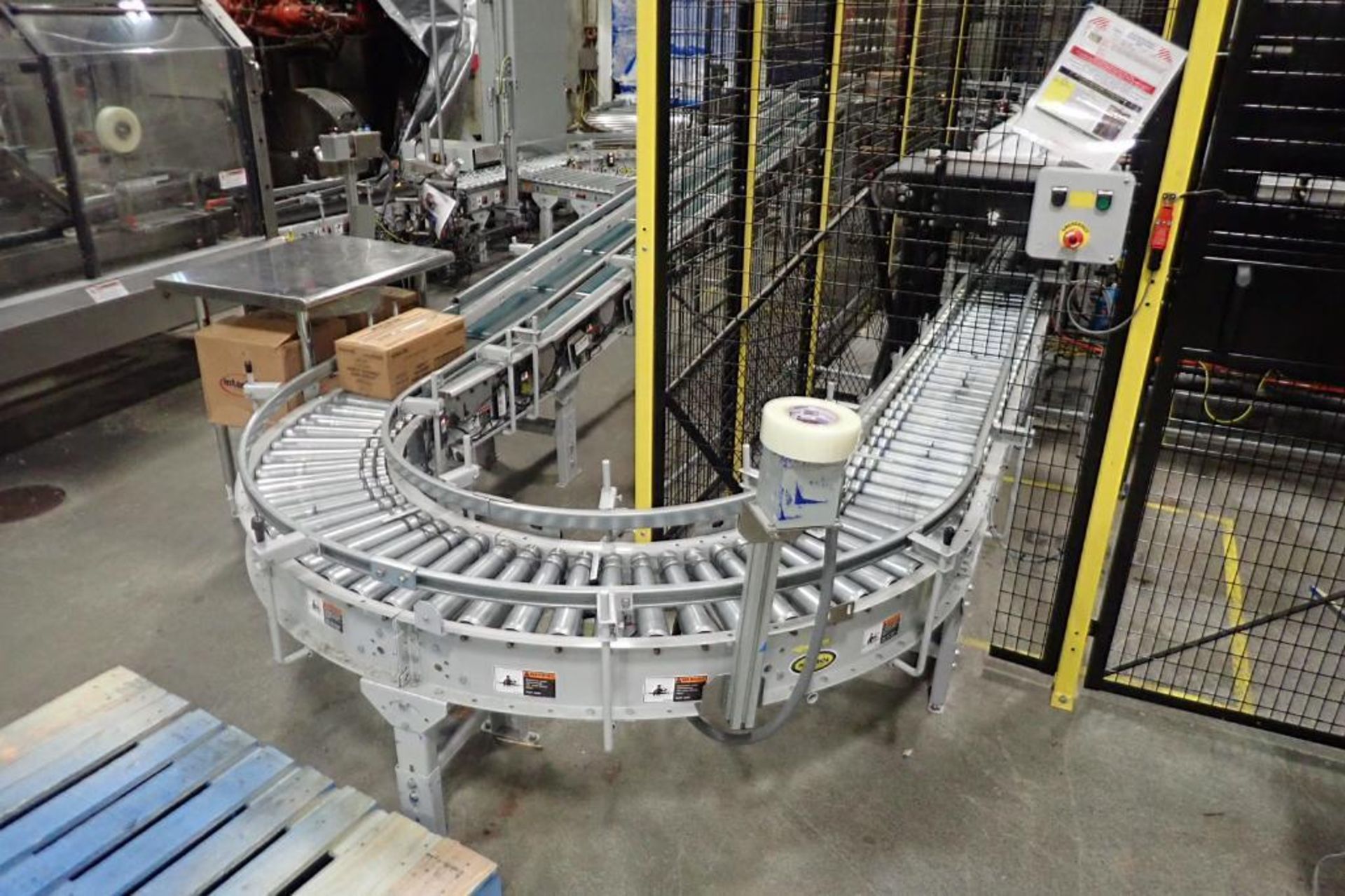 35 ft. long power roller case conveyor - Image 8 of 12