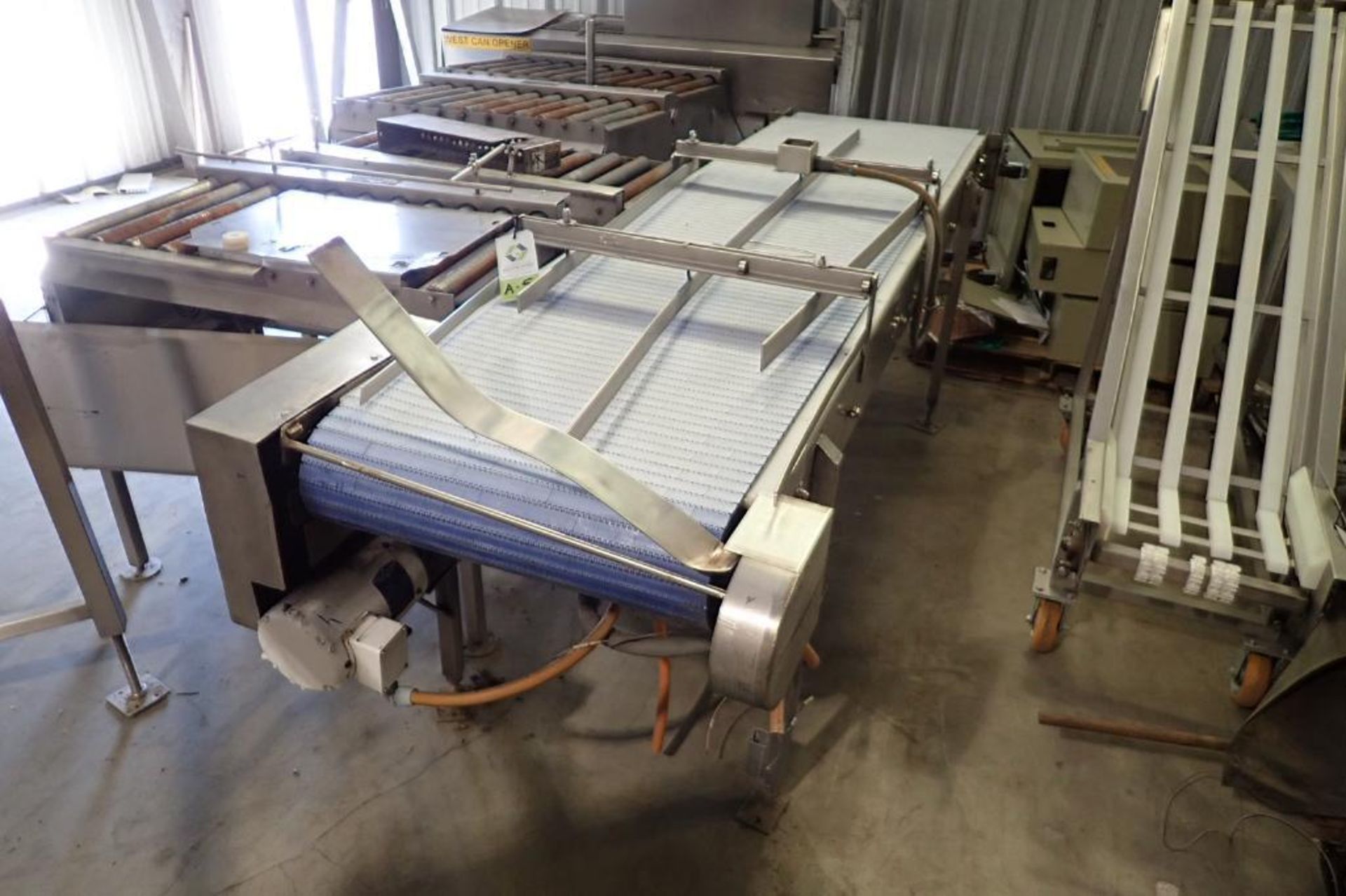 Plastic belt conveyor, 112 in. long x 26 in. wide x 37 in. tall - Image 2 of 5
