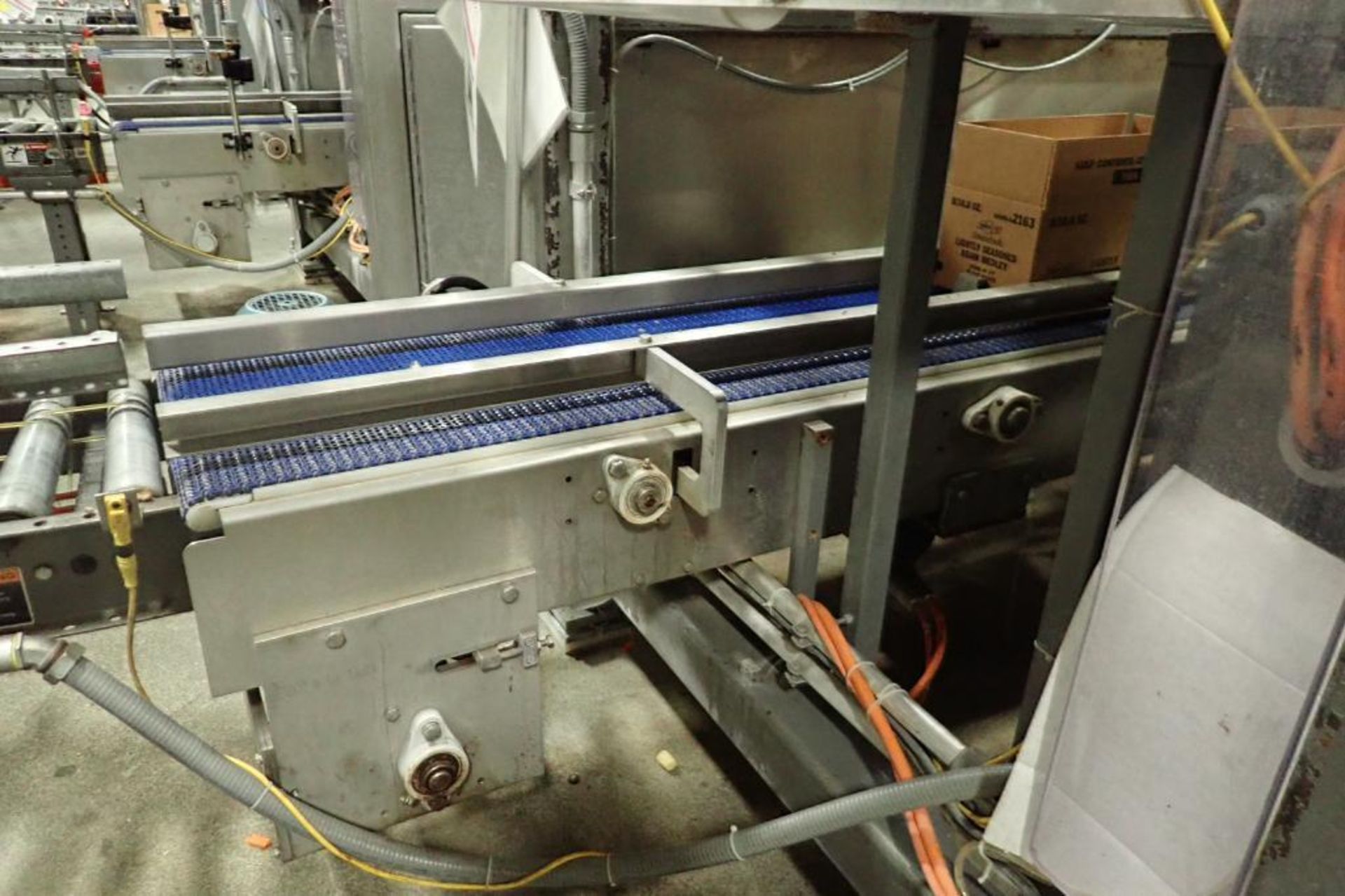 Pearson pick and place auto case packer model Mini Univ 21 with PanelView - Image 7 of 21