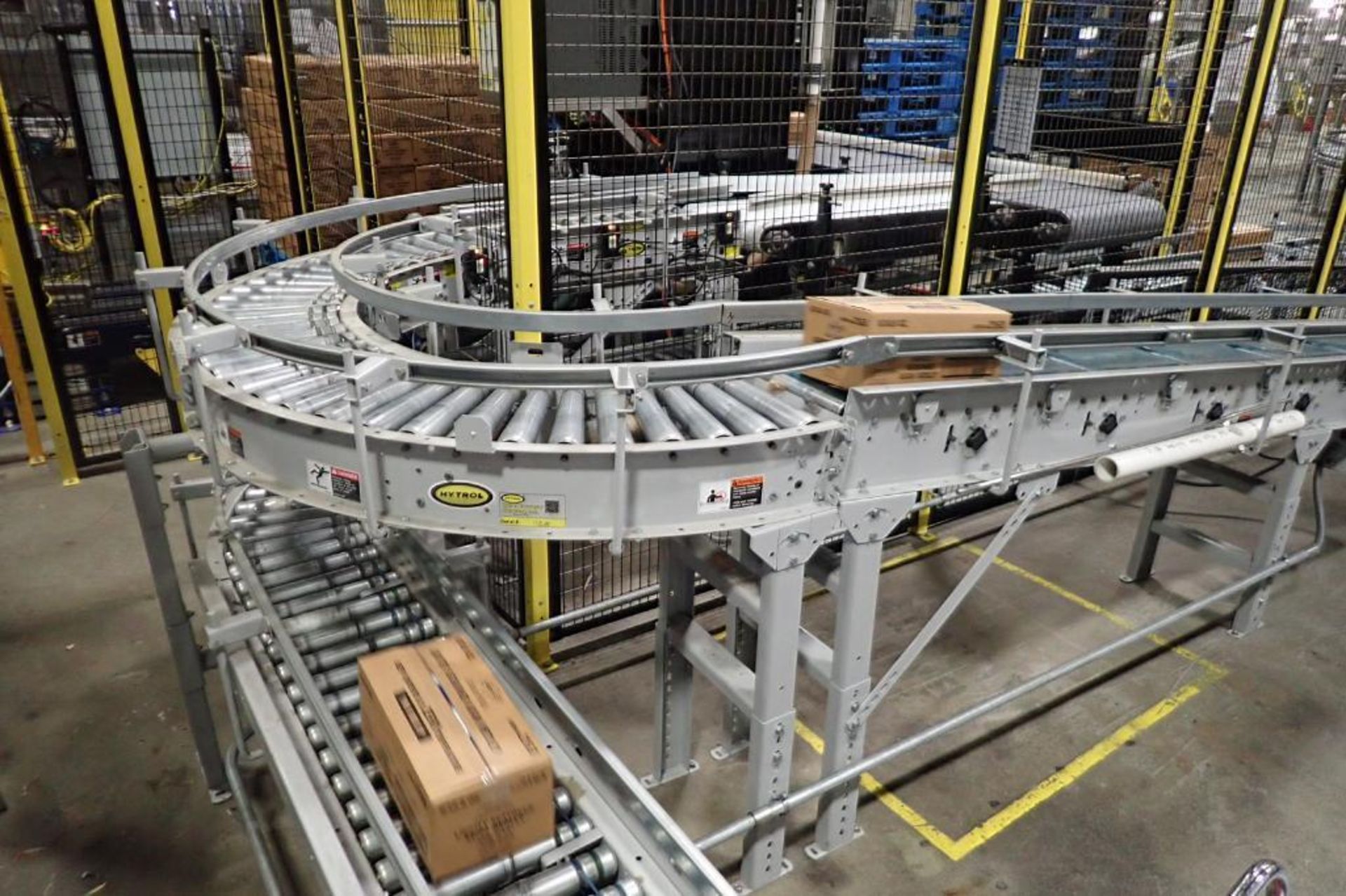 35 ft. long power roller case conveyor - Image 5 of 12