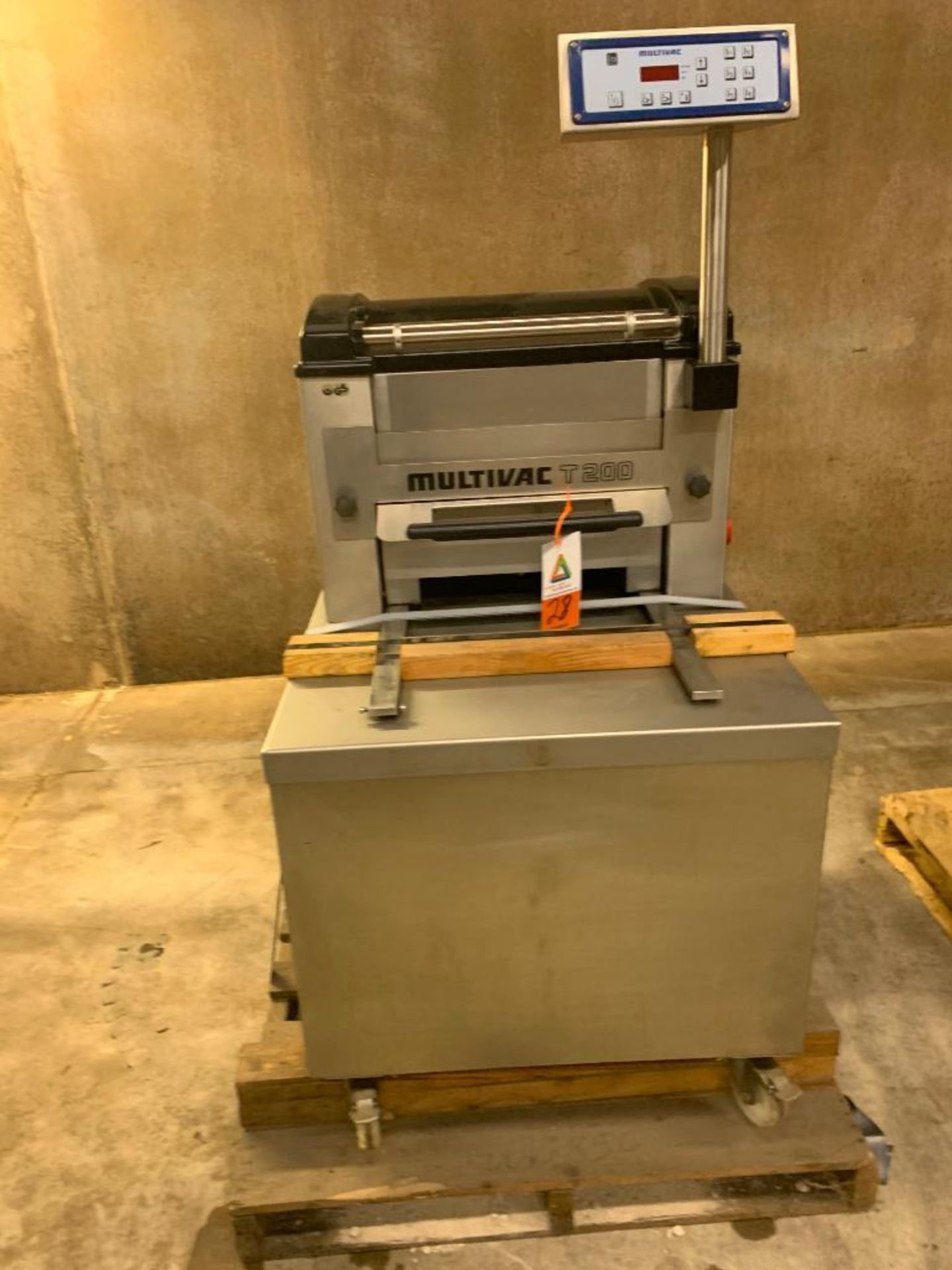 Multivac Vacuum Tray Sealer, Model T200 - Image 2 of 9