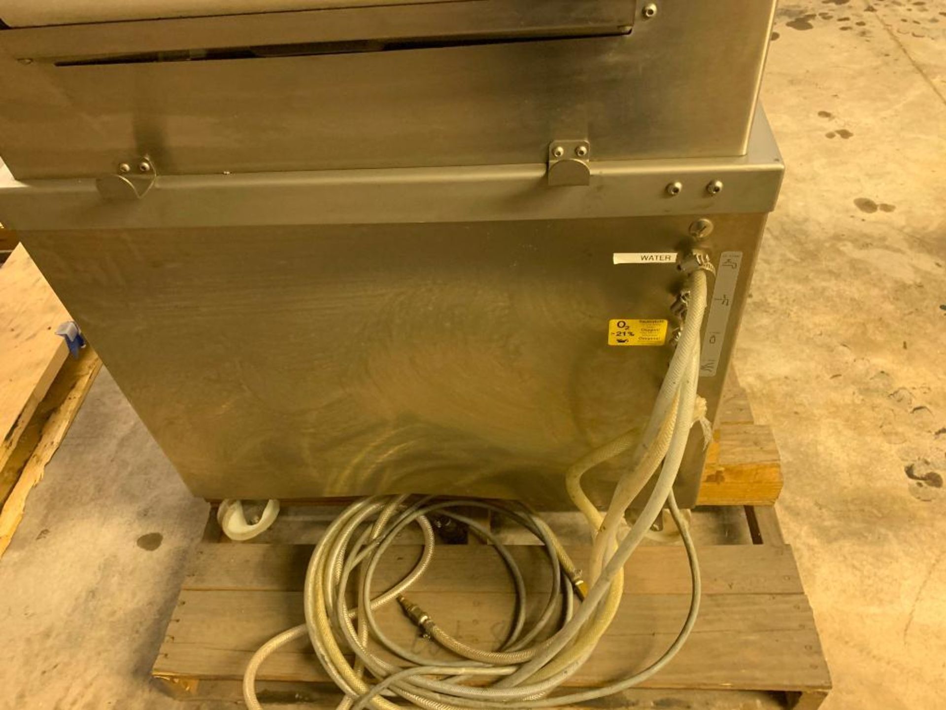 Multivac Vacuum Tray Sealer, Model T200 - Image 6 of 9